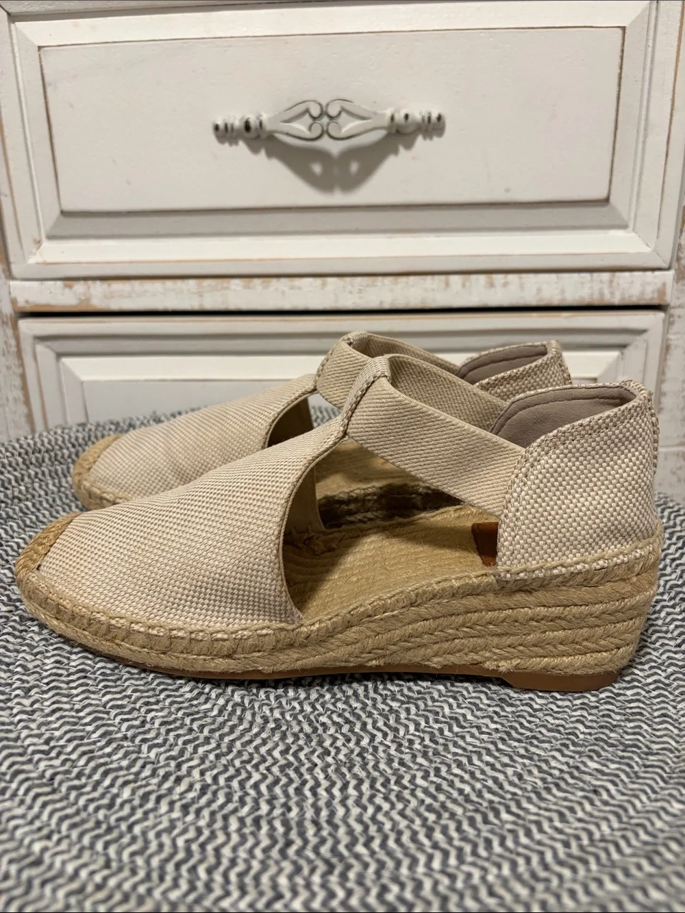 Tory Burch excellent beautiful